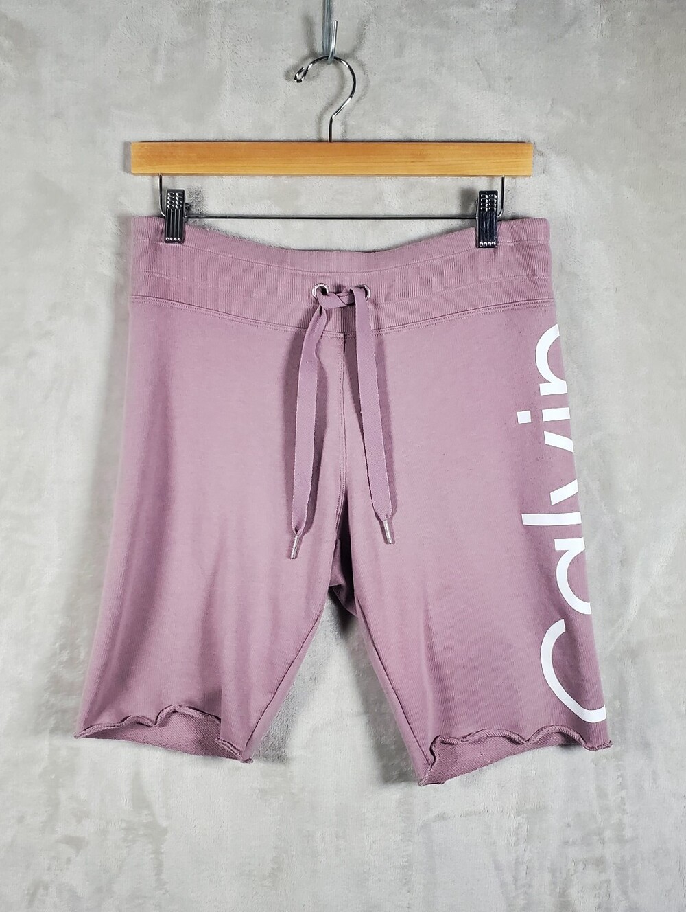 Calvin Klein Performance Womens S Mauve Logo Sweat Shorts Raw Hem Y2K Athleisure